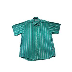 Van Heusen Striped Button Up Shirt Green Short Sleeve Casual Men’s Size Large